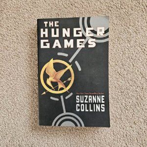 4/$20 The Hunger Games by Suzanne Collins - Paperback‎